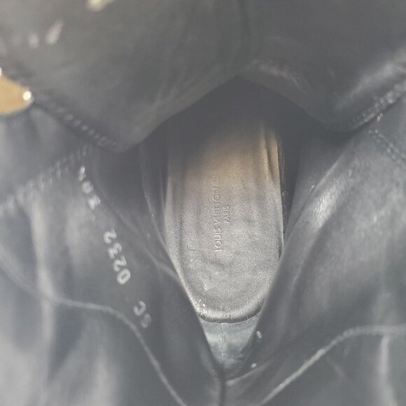 Louis Vuitton Women's Laureate Platform Desert Boots Leather w/ Suede - (38 1/2) - Picture 10 of 16